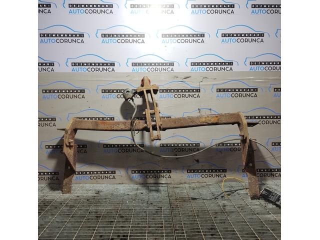 bontott TOYOTA RAV 4 Vonóhorog