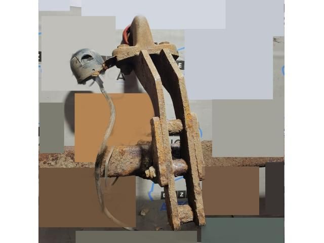 bontott TOYOTA RAV 4 Vonóhorog