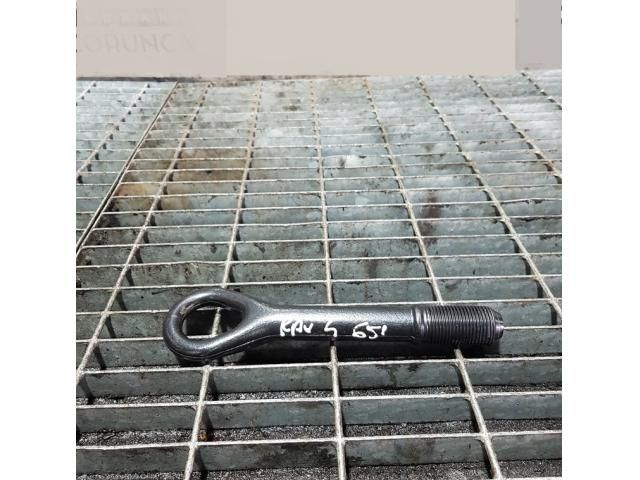 bontott TOYOTA RAV 4 Vonóhorog