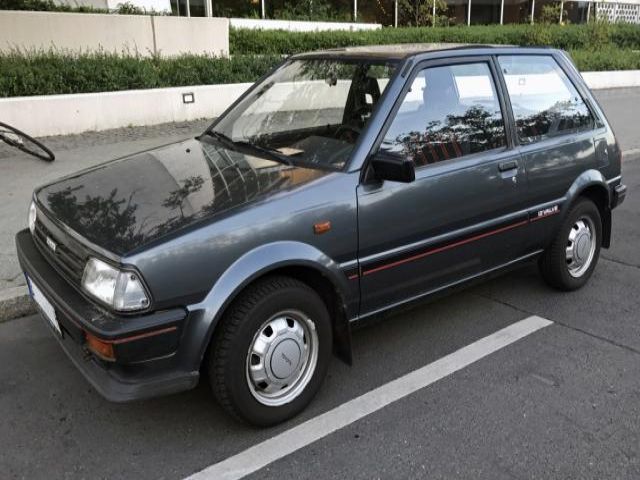 bontott TOYOTA STARLET Hűtőventilátor Keret