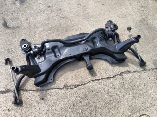 bontott TOYOTA URBAN CRUISER Első Bölcső