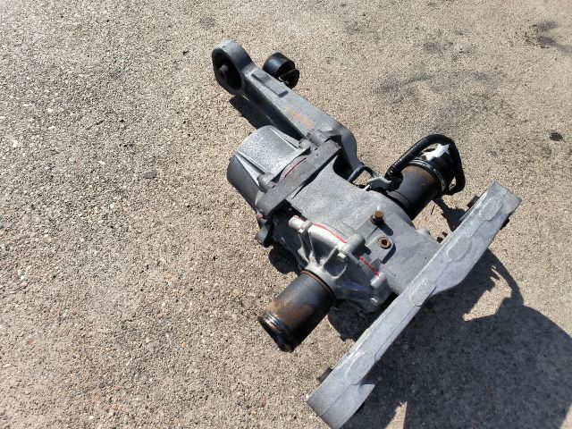 bontott TOYOTA URBAN CRUISER Hátsó Differenciálmű