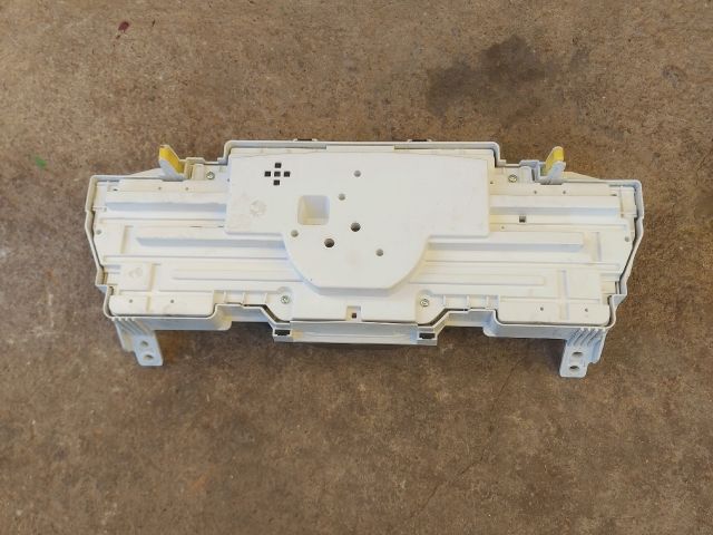 bontott TOYOTA URBAN CRUISER Kilométeróra