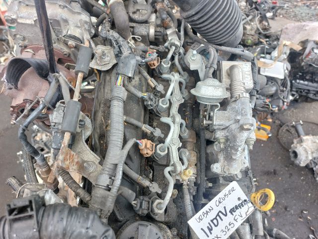 bontott TOYOTA URBAN CRUISER Komplett Motor (Segédberendezésekkel)