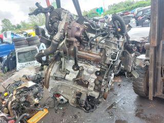 bontott TOYOTA URBAN CRUISER Komplett Motor (Segédberendezésekkel)