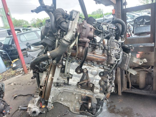 bontott TOYOTA URBAN CRUISER Komplett Motor (Segédberendezésekkel)