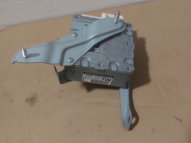 bontott TOYOTA URBAN CRUISER Szervó Szivattyú Elektronika