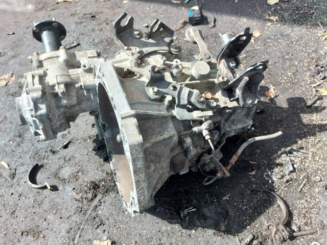 bontott TOYOTA URBAN CRUISER Váltó (Mechanikus)