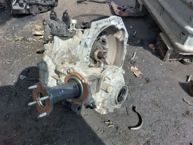 bontott TOYOTA URBAN CRUISER Váltó (Mechanikus)