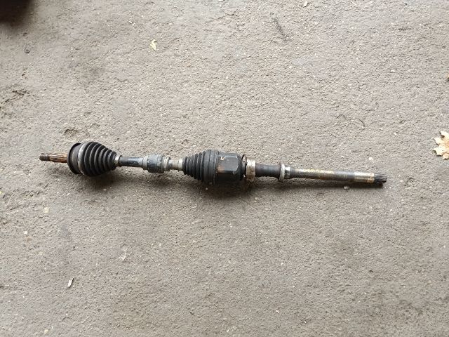 bontott TOYOTA URBAN CRUISER Jobb Féltengely