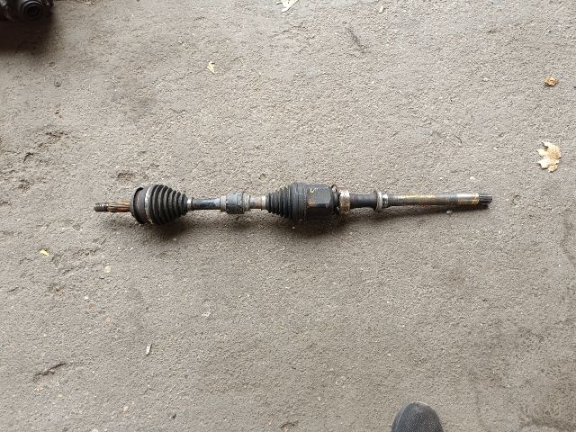 bontott TOYOTA URBAN CRUISER Jobb Féltengely