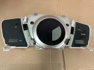 bontott TOYOTA URBAN CRUISER Kilométeróra