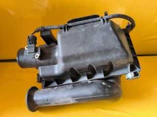 bontott TOYOTA URBAN CRUISER Légszűrő Ház