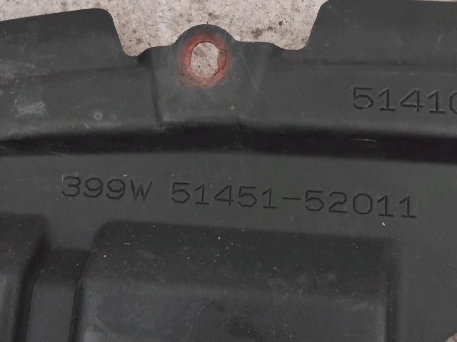 bontott TOYOTA URBAN CRUISER Alsó Motorburkolat