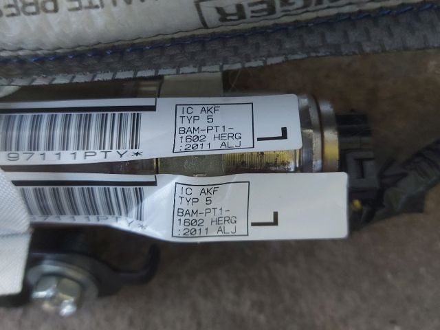 bontott TOYOTA URBAN CRUISER Bal első Függöny Légzsák