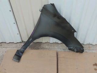 bontott TOYOTA URBAN CRUISER Bal első Sárvédő