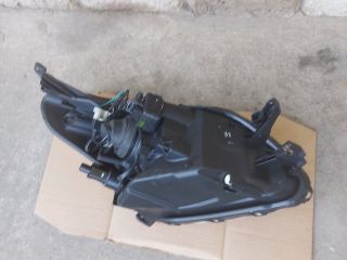 bontott TOYOTA URBAN CRUISER Bal Fényszóró