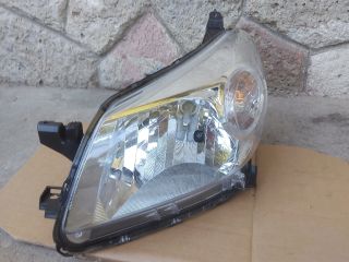 bontott TOYOTA URBAN CRUISER Bal Fényszóró