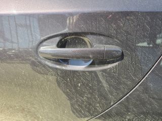 bontott TOYOTA URBAN CRUISER Bal hátsó Külső Kilincs