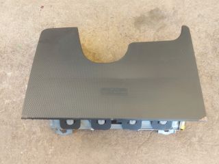 bontott TOYOTA URBAN CRUISER Bal Térdlégzsák