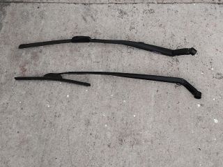 bontott TOYOTA URBAN CRUISER Első Ablaktörlő Kar