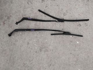 bontott TOYOTA URBAN CRUISER Első Ablaktörlő Kar