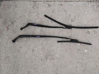 bontott TOYOTA URBAN CRUISER Első Ablaktörlő Kar