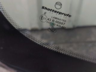 bontott TOYOTA URBAN CRUISER Első Szélvédő