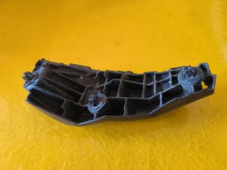 bontott TOYOTA URBAN CRUISER Jobb első Oldal Lökhárító Tartó (Műanyag)