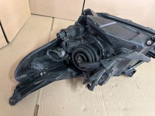 bontott TOYOTA URBAN CRUISER Jobb Fényszóró