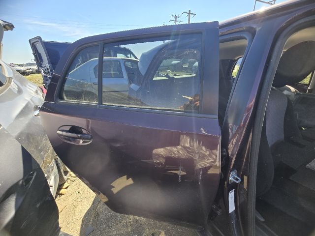 bontott TOYOTA URBAN CRUISER Jobb hátsó Ajtó (Üres lemez)