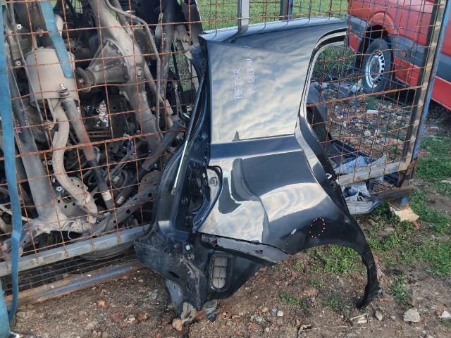 bontott TOYOTA URBAN CRUISER Jobb hátsó Sárvédő