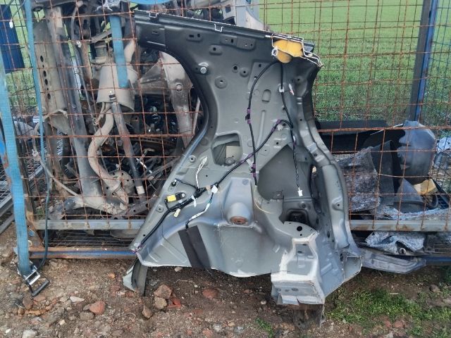 bontott TOYOTA URBAN CRUISER Jobb hátsó Sárvédő