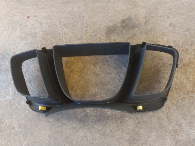 bontott TOYOTA URBAN CRUISER Kilométeróra Keret