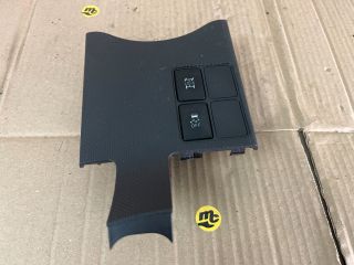 bontott TOYOTA URBAN CRUISER Kipörgésgátló Kapcsoló