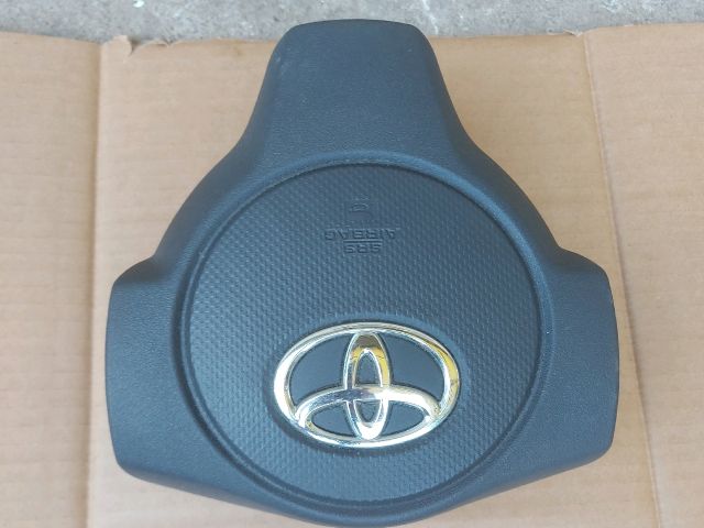 bontott TOYOTA URBAN CRUISER Kormánylégzsák