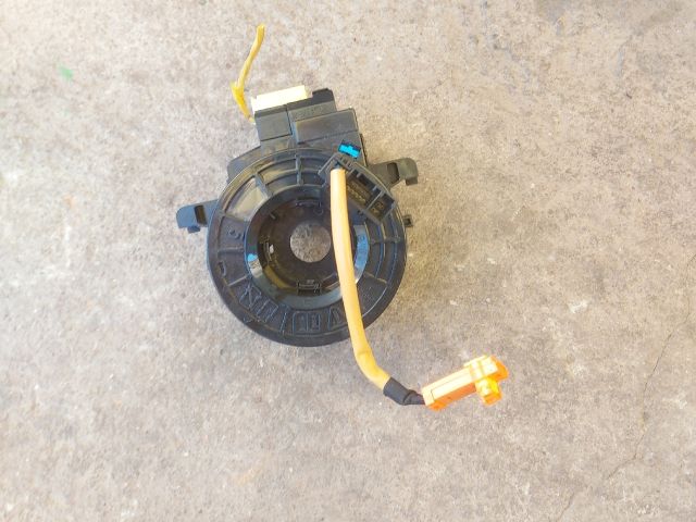 bontott TOYOTA URBAN CRUISER Légzsák Átvezető Szalagkábel