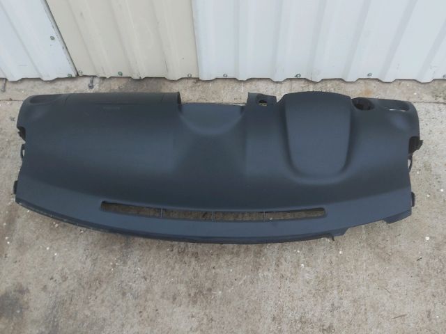 bontott TOYOTA URBAN CRUISER Műszerfal Héj