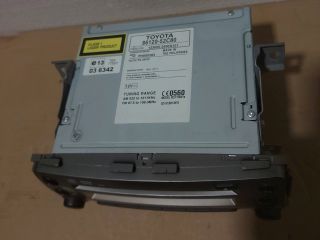 bontott TOYOTA URBAN CRUISER Rádió / CD