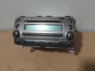 bontott TOYOTA URBAN CRUISER Rádió / CD