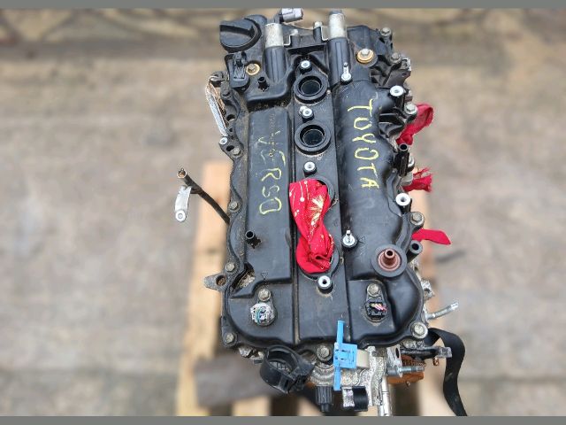 bontott TOYOTA VERSO Komplett Motor (Segédberendezésekkel)