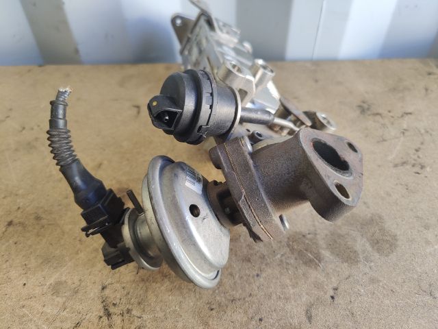 bontott TOYOTA VERSO EGR / AGR Vákum Szelep