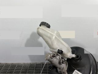 bontott TOYOTA VERSO Főfékhenger