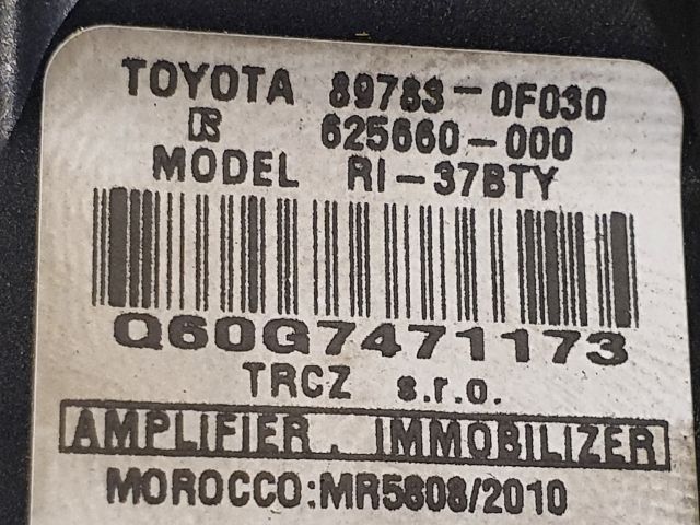 bontott TOYOTA VERSO Gyújtáskapcsoló Házzal