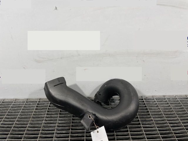 bontott TOYOTA VERSO Légbeömlő Cső