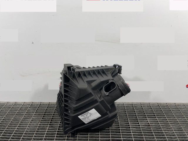 bontott TOYOTA VERSO Légszűrő Ház