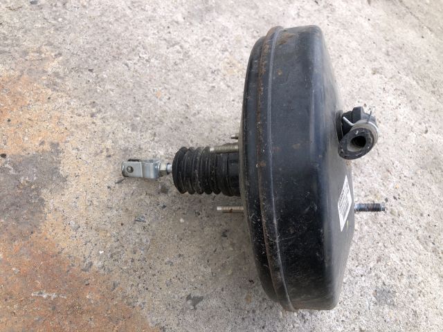 bontott TOYOTA VERSO Fékrásegítő