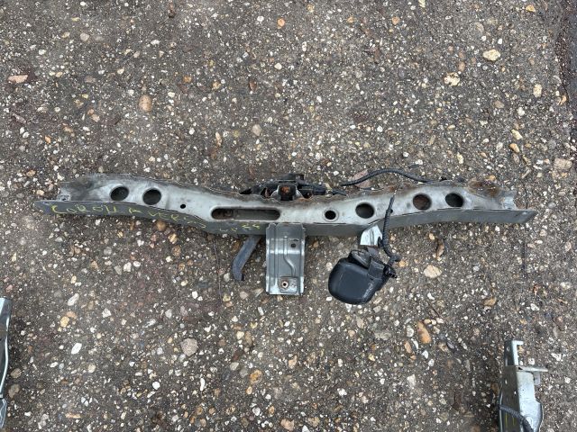 bontott TOYOTA VERSO Homlokfal (Üres lemez)