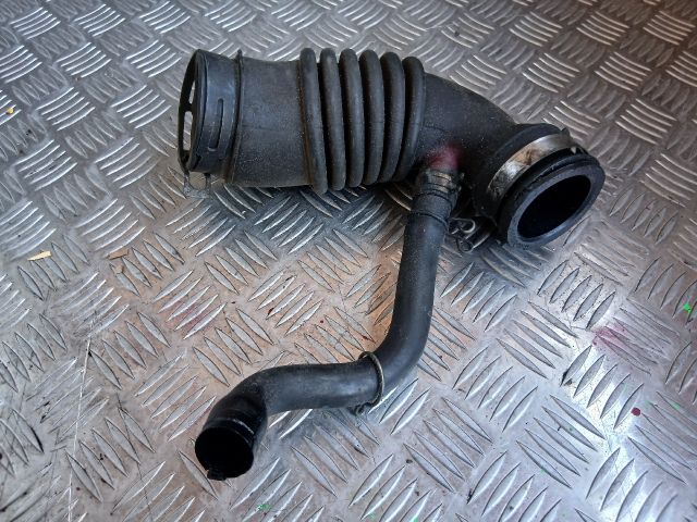 bontott TOYOTA VERSO Légbeömlő Cső