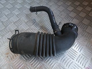 bontott TOYOTA VERSO Légbeömlő Cső